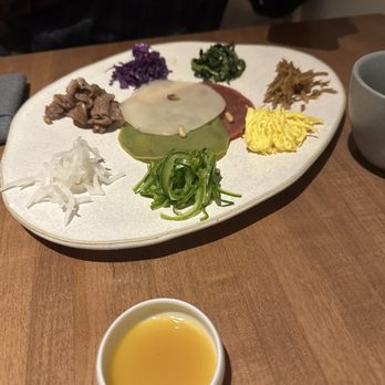 Onggi - Chiljeolpan. White radish, cucumber, egg, mugwort rooted spinach, beet (I think? Maybe it was red cabbage), and bulgogi - Korean Near Me - Washington, DC, District of Columbia Onggi - Chiljeolpan. White radish, cucumber, egg, mugwort rooted spinach, beet (I think? Maybe it was red cabbage), and bulgogi - Korean Near Me - Washington, DC, District of Columbia