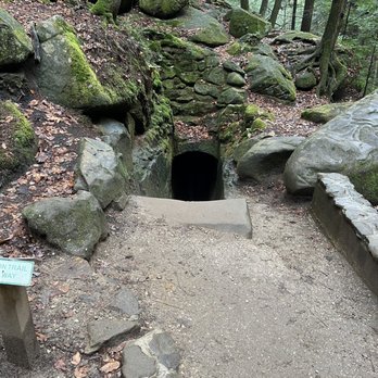 Old Man's Cave Trail - Hiking Near Me - Logan, Ohio Old Man's Cave Trail - Hiking Near Me - Logan, Ohio