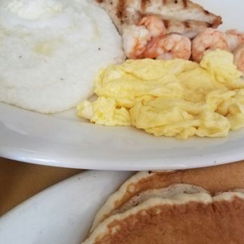 Cafe La Fong's - Mama's Choice and a side of pancakes. Crazy combination and crazy good! - Breakfast & Brunch Near Me - Oakland, California