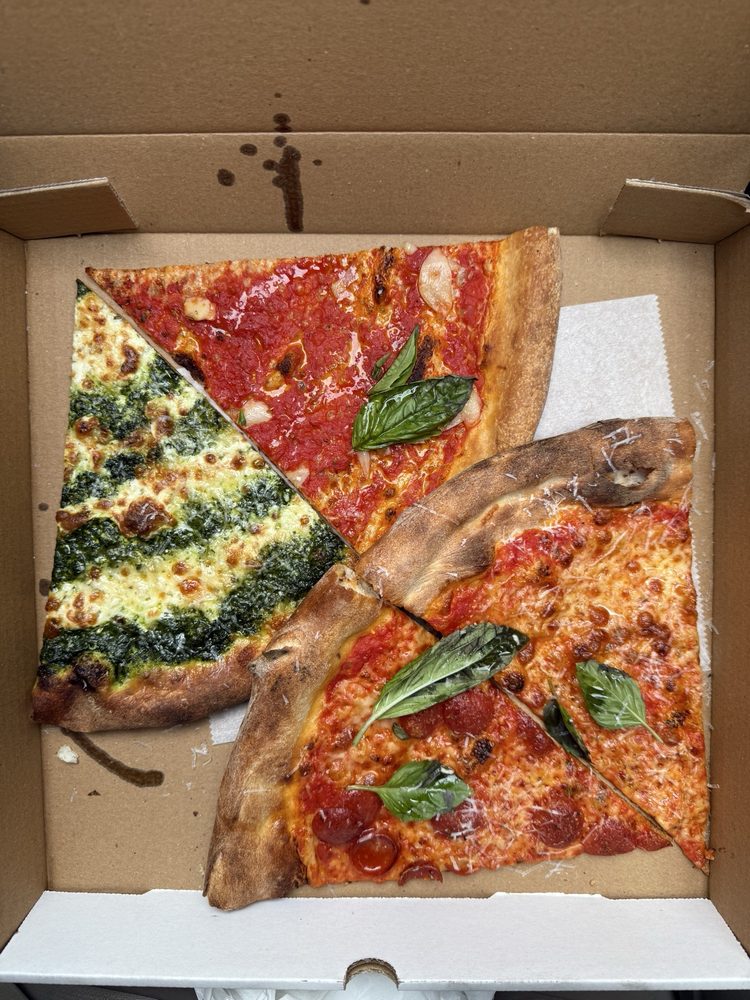 Lucia Pizza Lucia Pizza