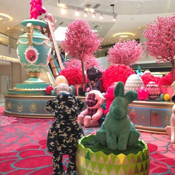 圓方 - Easter display - Shopping Centers Near Me - Hong Kong, HK