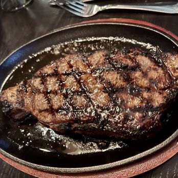 Primo Steak and Seafood - 16oz Prime New York - Seafood Near Me - Gurnee, Illinois Primo Steak and Seafood - 16oz Prime New York - Seafood Near Me - Gurnee, Illinois