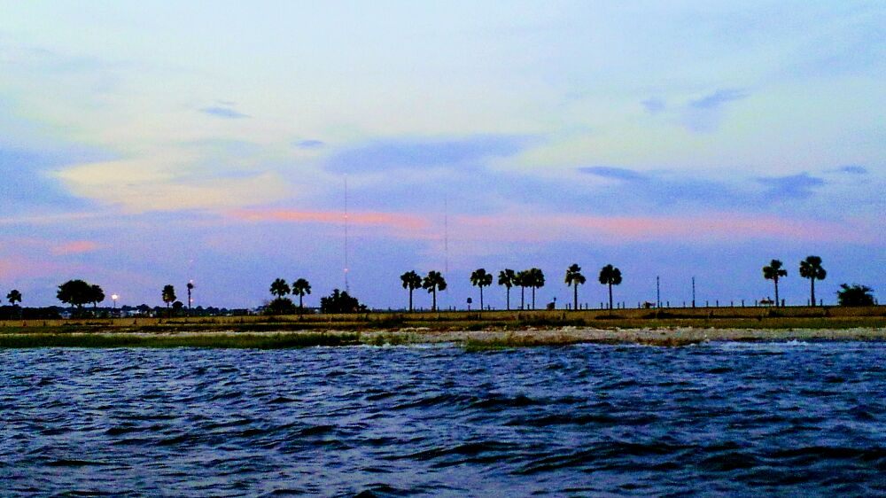 Charleston Boat Adventures Logo