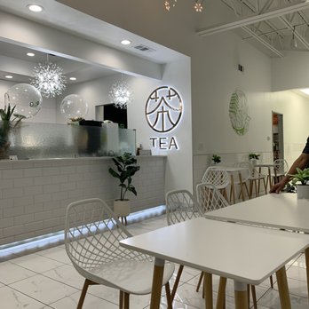 R&B Tea - seating - Bubble Tea Near Me - Garland, Texas R&B Tea - seating - Bubble Tea Near Me - Garland, Texas