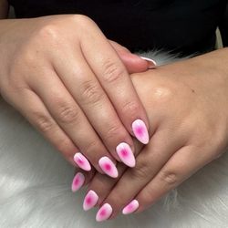 Rainbow Nails & Spa