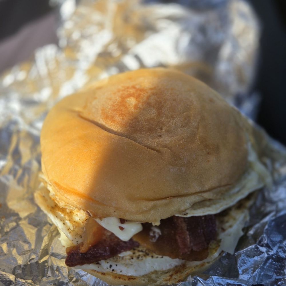 Bread Basket Bakery - Bakeries Near Me - Russell, Massachusetts