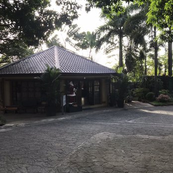 Pacific Waves Resort - Resorts Near Me - San Jose del Monte City, BUL