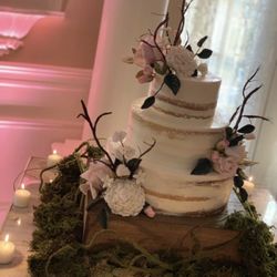 Vincenzi Salvatore Cakes - Same cake and Design I need !!!