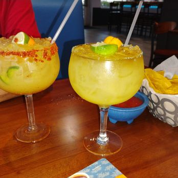 Azul - jumbo margartitas - Mexican Near Me - Vero Beach, Florida Azul - jumbo margartitas - Mexican Near Me - Vero Beach, Florida