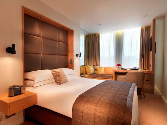 Royal Garden Hotel by null