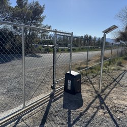 Redmond Fencing - Solar automatic gate system