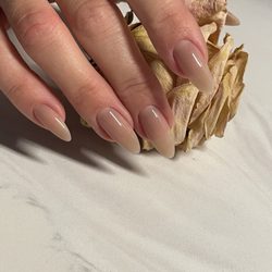 Tori Nails