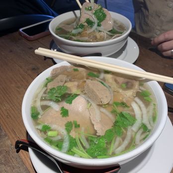 Evie’s Vietnamese Kitchen - Vietnamese Near Me - Menomonee Falls, Wisconsin