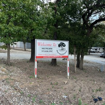 Oakview RV Park - Right off the road sign - RV Parks Near Me - Kingston, Oklahoma Oakview RV Park - Right off the road sign - RV Parks Near Me - Kingston, Oklahoma