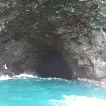 Na Pali Catamaran - Boat Charters Near Me - Hanalei, Hawaii