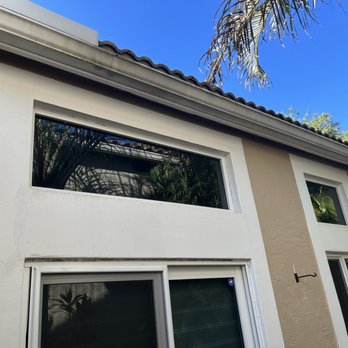Gutter It Up - These are the existing 6 inch gutters that I want to replace with 7 inch gutters - Gutter Services Near Me - Davie, Florida