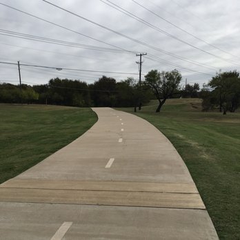 Mesquite Heritage Trail - Wide lanes on trail - Hiking Near Me - Mesquite, Texas Mesquite Heritage Trail - Wide lanes on trail - Hiking Near Me - Mesquite, Texas