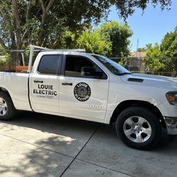 Louie Electric - Louie Electric providing excellent customer service