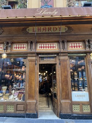 Lhardy Restaurante by null