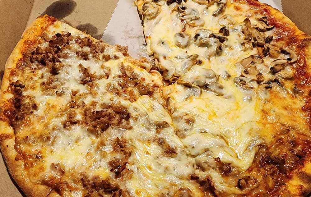 PIZZA BROTHERS Updated September 2024 13 Photos & 30 Reviews 462