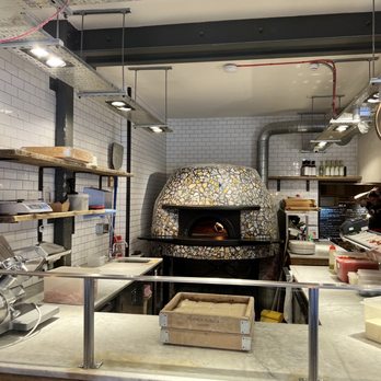 Franco Manca - Restaurants Near Me - London, XGL