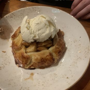 Lazy Dog Restaurant & Bar - Apple-Huckleberry Open Face Pie - New American Near Me - Euless, Texas Lazy Dog Restaurant & Bar - Apple-Huckleberry Open Face Pie - New American Near Me - Euless, Texas