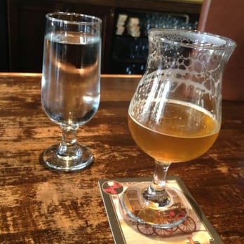 Haven Craft Kitchen + Bar - Wood Eye 7.0% Golden "Strong" Ale - New American Near Me - Orange, California