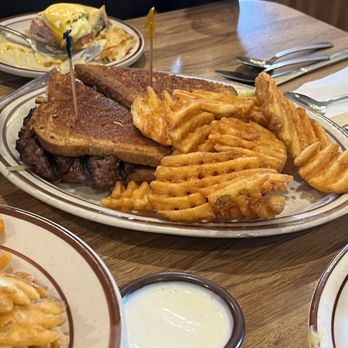 Totem Family Dining - Patty Melt - Breakfast & Brunch Near Me - Everett, Washington Totem Family Dining - Patty Melt - Breakfast & Brunch Near Me - Everett, Washington