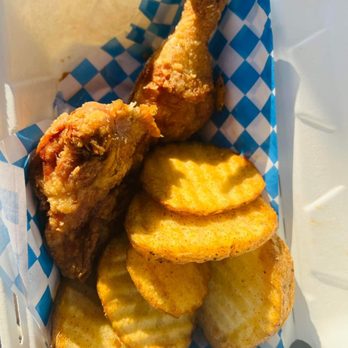 Chilly Jilly'z Bakery & Cafe - 2-piece chicken meal minus the side and biscuit - Ice Cream & Frozen Yogurt Near Me - Boulder City, Nevada Chilly Jilly'z Bakery & Cafe - 2-piece chicken meal minus the side and biscuit - Ice Cream & Frozen Yogurt Near Me - Boulder City, Nevada
