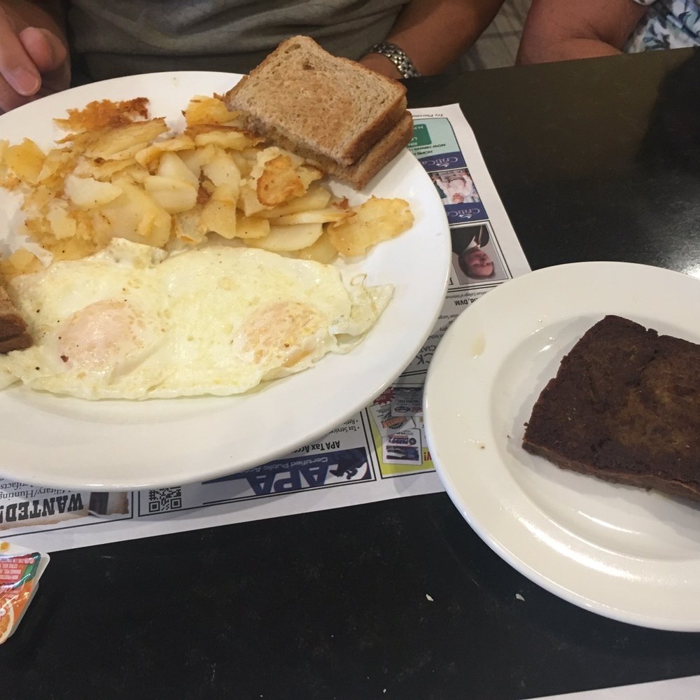 Lincoln Diner - Two eggs, hash browns and scrapple - Diners Near Me - Coatesville, Pennsylvania Lincoln Diner - Two eggs, hash browns and scrapple - Diners Near Me - Coatesville, Pennsylvania