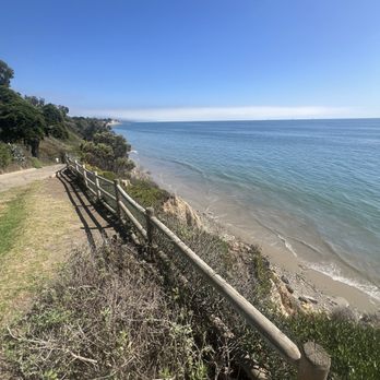 Lookout Park - Beaches Near Me - Summerland, California Lookout Park - Beaches Near Me - Summerland, California
