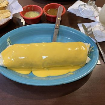 Las Cascadas - Burrito California with chicken - Mexican Near Me - Spring, Texas