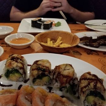 Chopstix - Salmon Roll, BBQ Beef Skewers, Mermaid Roll, Sweet Dream Roll - Japanese Near Me - Perry Hall, Maryland