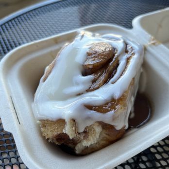 Cinnamon Roll Place - Bakeries Near Me - Kihei, Hawaii Cinnamon Roll Place - Bakeries Near Me - Kihei, Hawaii