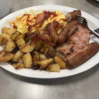 Jimmy K's Diner - American Near Me - Haverhill, Massachusetts