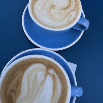 Bluestone Lane - Steiner St Café - vanilla latte and flat white - Coffee & Tea Near Me - San Francisco, California