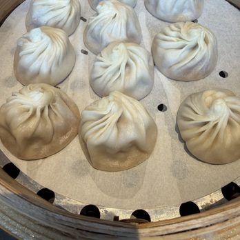 Din Tai Fung - Kurobuta Pork Xiao Long Bao (10 each) - Shanghainese Near Me - Costa Mesa, California Din Tai Fung - Kurobuta Pork Xiao Long Bao (10 each) - Shanghainese Near Me - Costa Mesa, California
