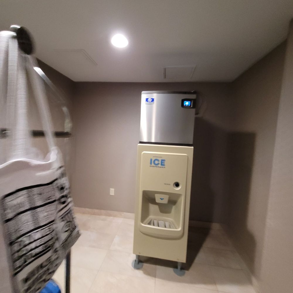 Courtyard by Marriott Concord - Ice machine - Hotels Near Me - Concord, New Hampshire Courtyard by Marriott Concord - Ice machine - Hotels Near Me - Concord, New Hampshire