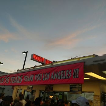 Pink's Hot Dogs - Not a bad line  tonight and it beats the hell out of leftovers from Thanksgiving. - Hot Dogs Near Me - Los Angeles, California
