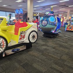 Chuck E. Cheese
