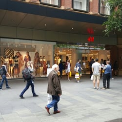 H&M
