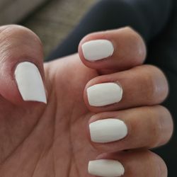 Organic Nail & Spa - Wish it was a little cleaner
