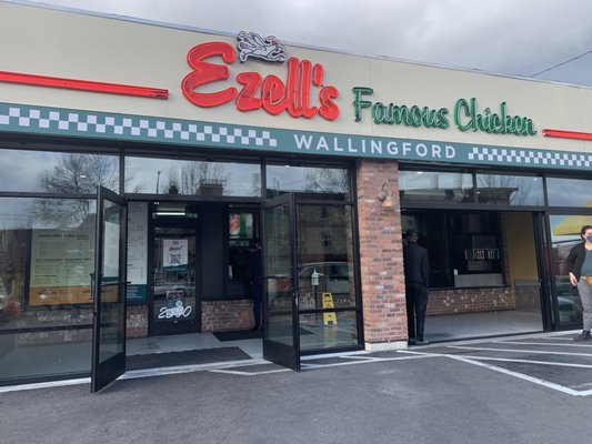 Ezell's Famous Chicken by null