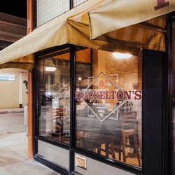 Frackleton's - Exterior