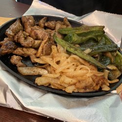 Marker 42 Lowcountry Cantina - Steak Fajitas