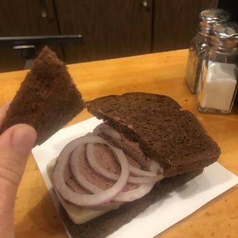 Baumgartner's Cheese Store & Tavern - Braunschweiger w/ onions and cheese - Cheese Shops Near Me - Monroe, Wisconsin Baumgartner's Cheese Store & Tavern - Braunschweiger w/ onions and cheese - Cheese Shops Near Me - Monroe, Wisconsin