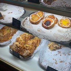 The Danish Pastry House - Danish pastry. Spandauer.