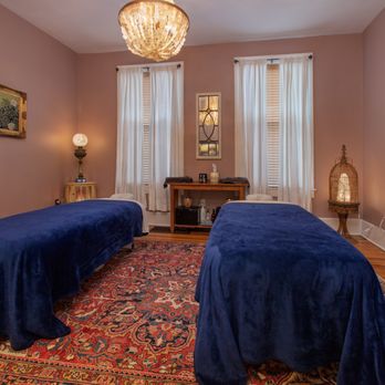 Wild Rose Healing House - Our thoughtful decor evokes a sense of relaxation, calm, and wonder! - Massage Near Me - Asheville, North Carolina Wild Rose Healing House - Our thoughtful decor evokes a sense of relaxation, calm, and wonder! - Massage Near Me - Asheville, North Carolina