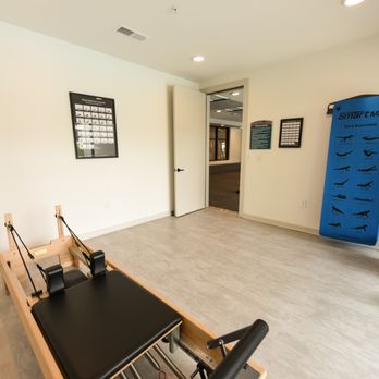 Pinnacle - Yoga, Pilates, Stretch Room - Apartments Near Me - Jacksonville, Florida