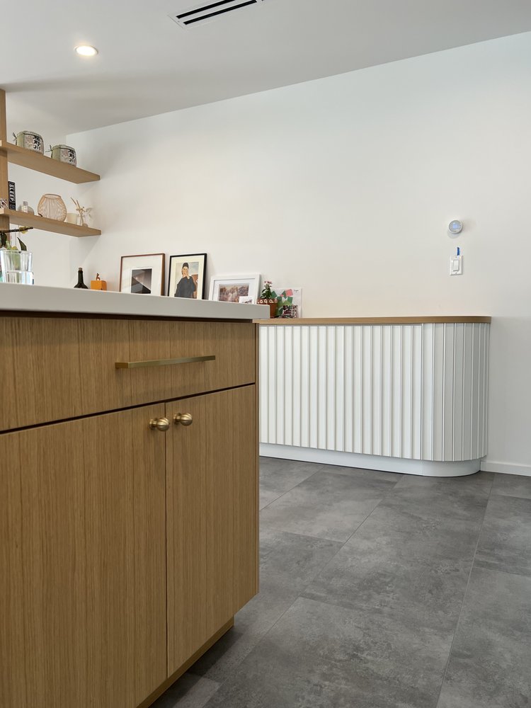 A TO Z Updated August 2024 18534 Parthenia St, Los Angeles